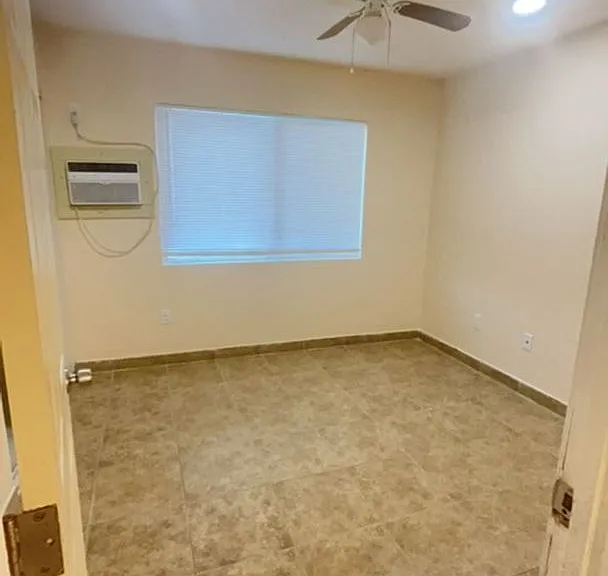 6033 Juanche Ave. — Photo 6