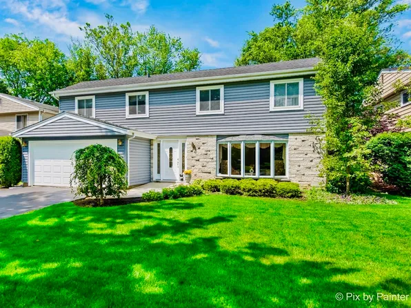 911 N Quince Ln, Mount Prospect, IL 60056