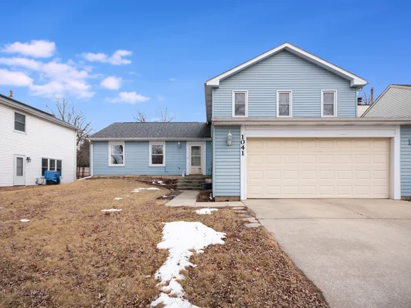 1041 Churchill Dr, Bolingbrook, IL 60440