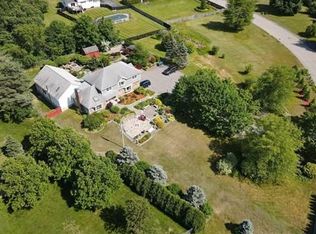 51 Geddes Dr, Tewksbury, MA 01876