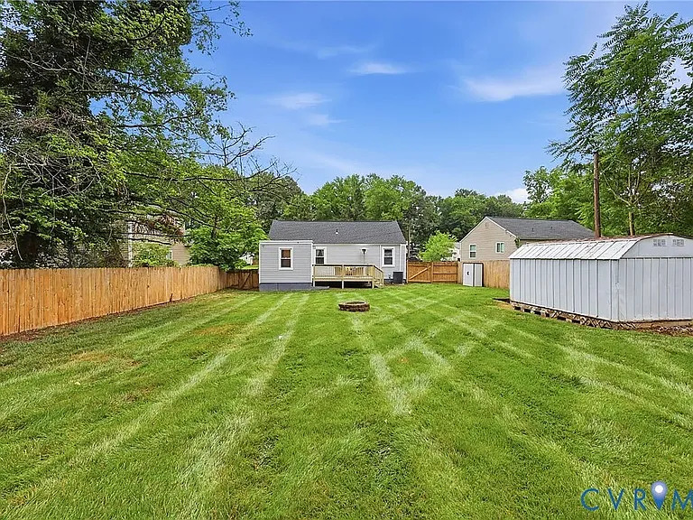 1816 Rockwood Rd — Photo 2