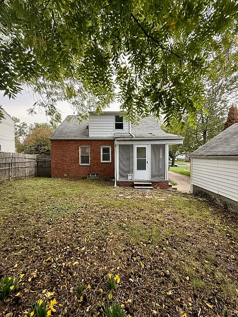 4 bed, 1132 sqft, $1,575 — Photo 4