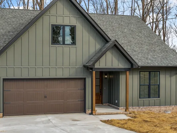 3646 Big Springs Rd, Maryville, TN 37801