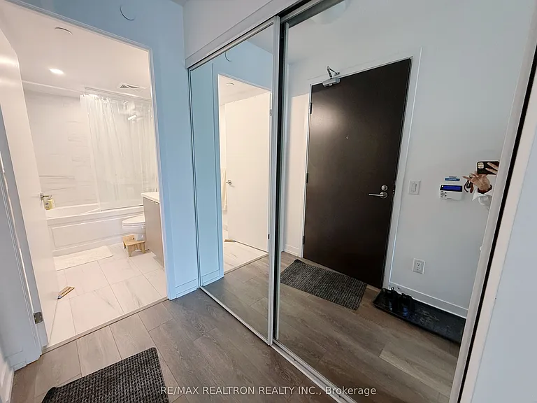 219 Dundas St E #1510 — Photo 6