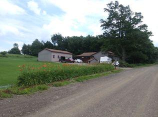 14766 Tomer Rd, Guys Mills, PA 16327