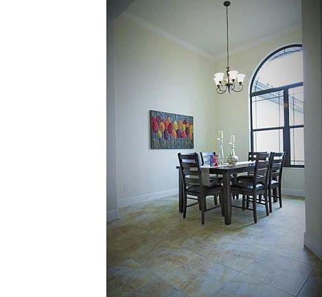 4th image of 3013 Beach Pkwy W