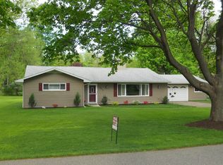 602 Pasadena Dr, Erie, PA 16505