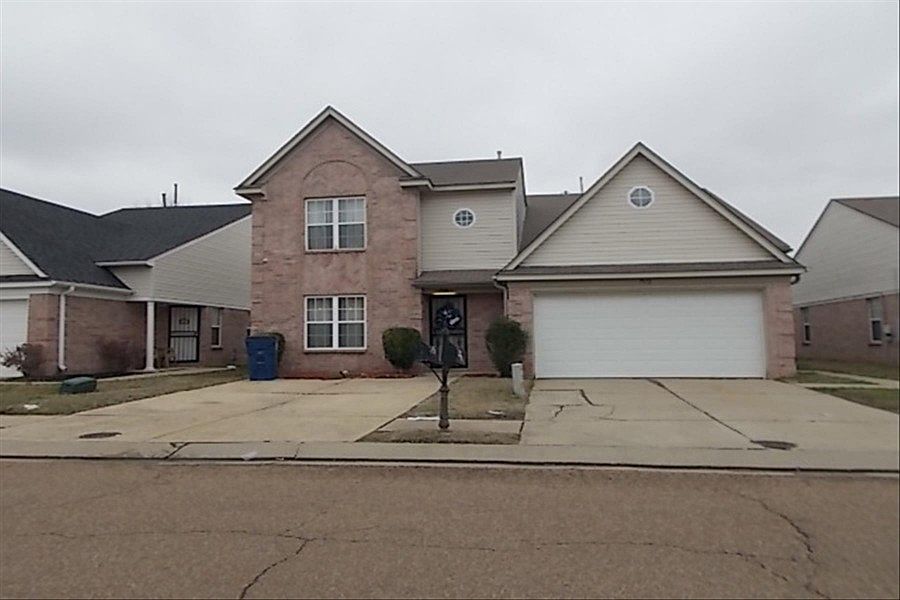 1st image of 7970 Marsha Woods Dr