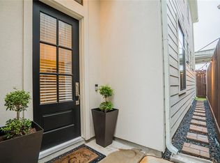 2515 Garrow St #B, Houston, TX 77003