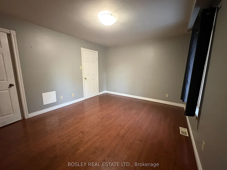 114 Lorne Ave — Photo 25