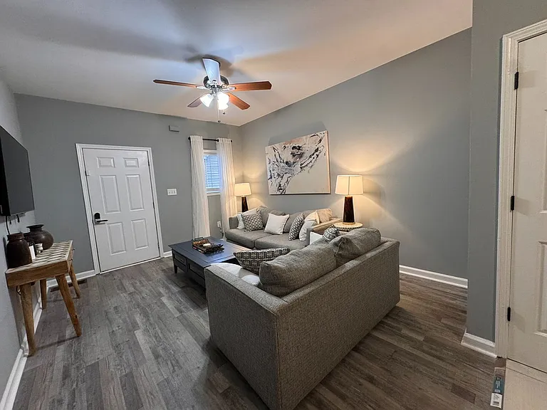 1121 Jones Ave NW #B — Photo 13