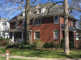 3063 Edgehill Rd, Cleveland Heights, OH 44118