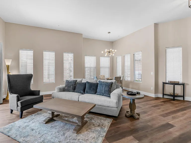 15550 S 5th Ave #108 — Photo 12