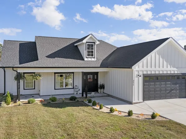 3575 Eastbrook Rd, Estill Springs, TN 37330