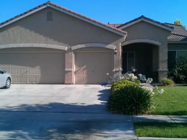 2251 Palermo Dr, Los Banos, CA 93635