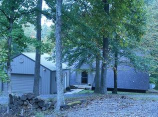 290 Bluff Ln, Goreville, IL 62939
