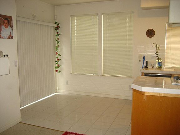 5th image of 4340 Cambridge Way