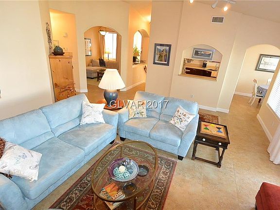 5th image of 7636 Rolling View Dr Unit 201