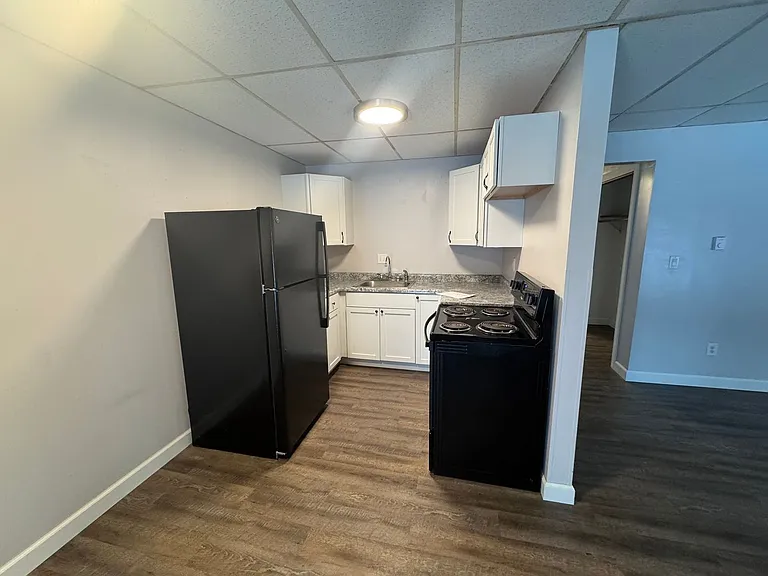 2711 Jelinek Ave — Photo 5
