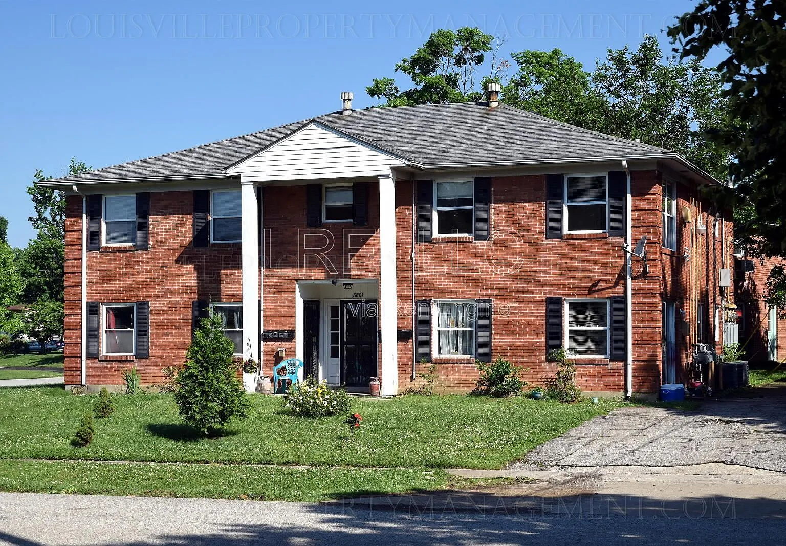 2 bed, 1.0 bath, 700 sqft, $975 — Photo 1