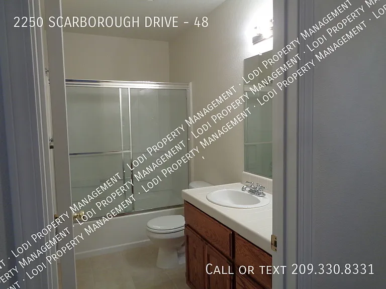 2250 Scarborough Dr #48 — Photo 14