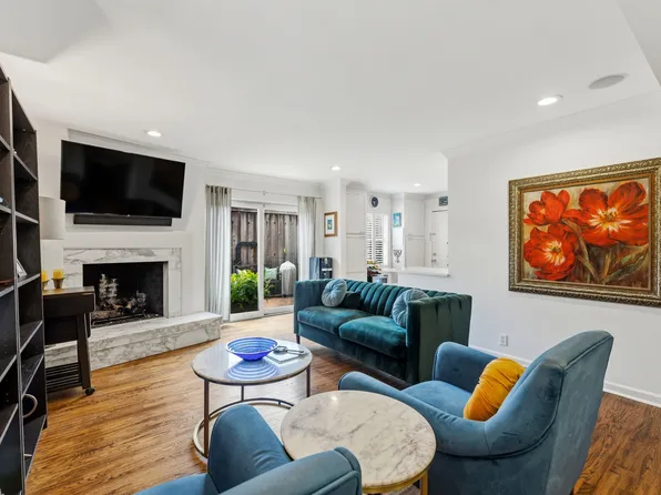 6110 Averill Way APT A, Dallas, TX 75225