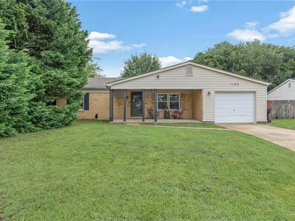 1109 Evert Dr, Virginia Beach, VA 23464
