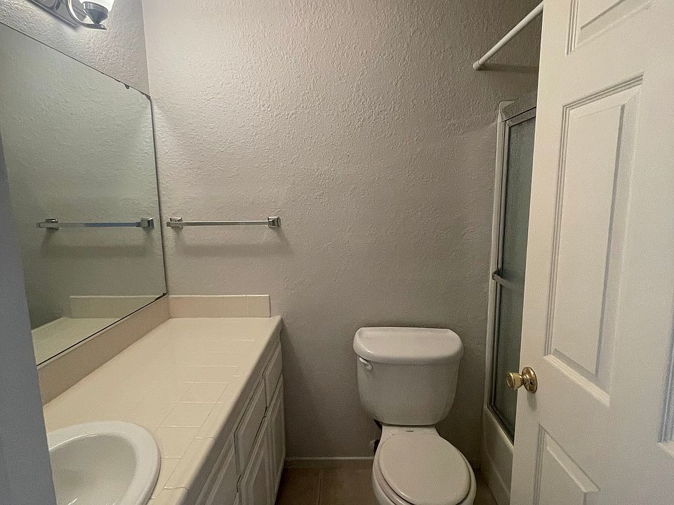2nd image of 426 E Avenue Q7 #4