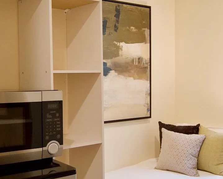 Riano by aPodment Suites Where Ballard Vibe Meets Smart Micro-Living — Photo 23