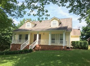 405 W Cemetery Rd, Cookeville, TN 38506