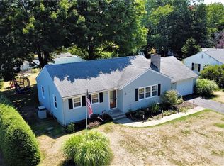 186 Gwen Rd, Meriden, CT 06451