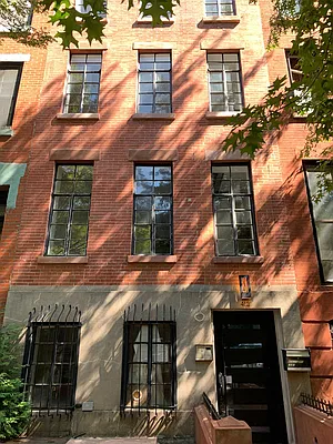 Rented by Cargon Realty | media 38