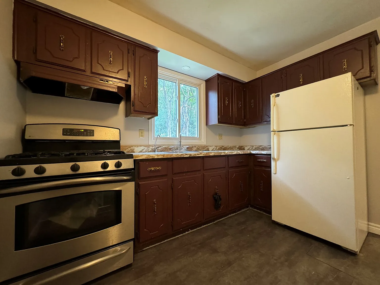 100 Bluevale Street North Waterloo — Photo 3