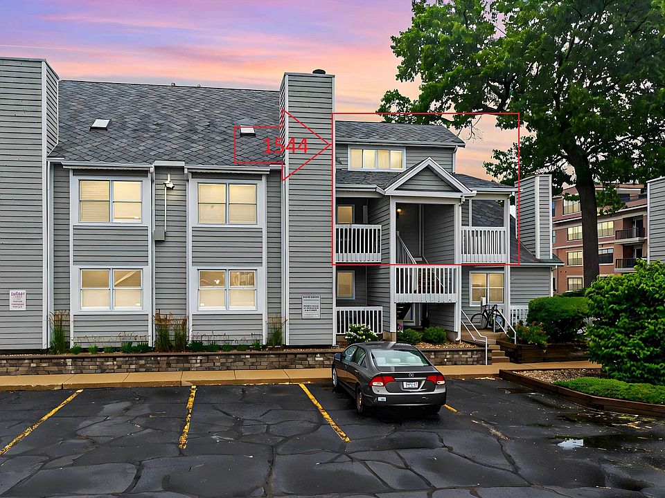 1st image of 1544 N Oakhill Dr #8-S