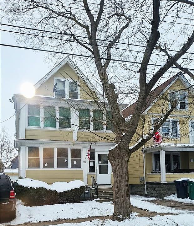 1st image of 206 Condon Ave