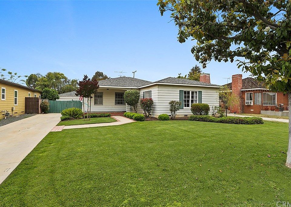 1st image of 4407 Hazelbrook Ave