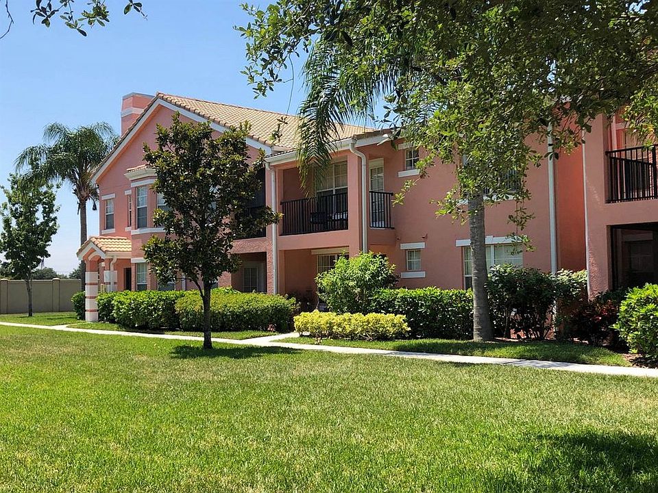1st image of 150 SW Peacock Blvd APT 104