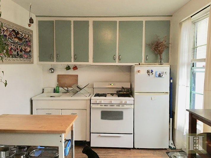 1st image of 451 Henry St APT 4