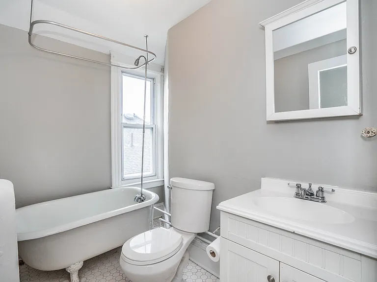 45 Maplewood Ave #3 — Photo 10
