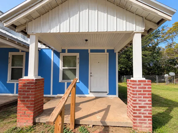817 Corn Ave