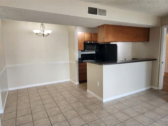 3rd image of 803 LAKE HAVEN SQUARE #101