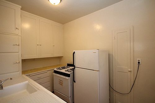 5th image of 1132 Fremont Ave APT D