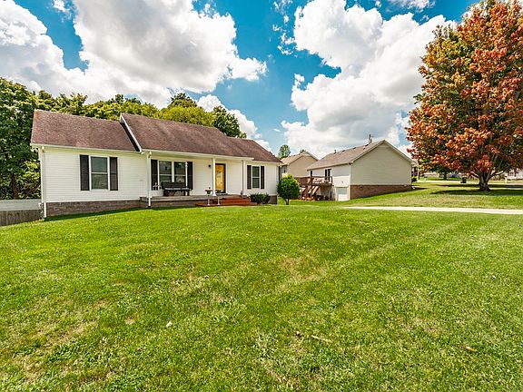 3rd image of 306 Corbitt Ln