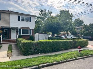55 Abingdon Ave, Staten Island, NY 10308