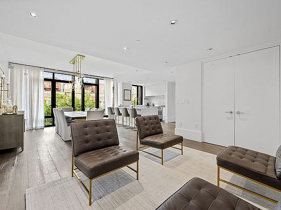 3rd image of 429 Kent Ave #L53