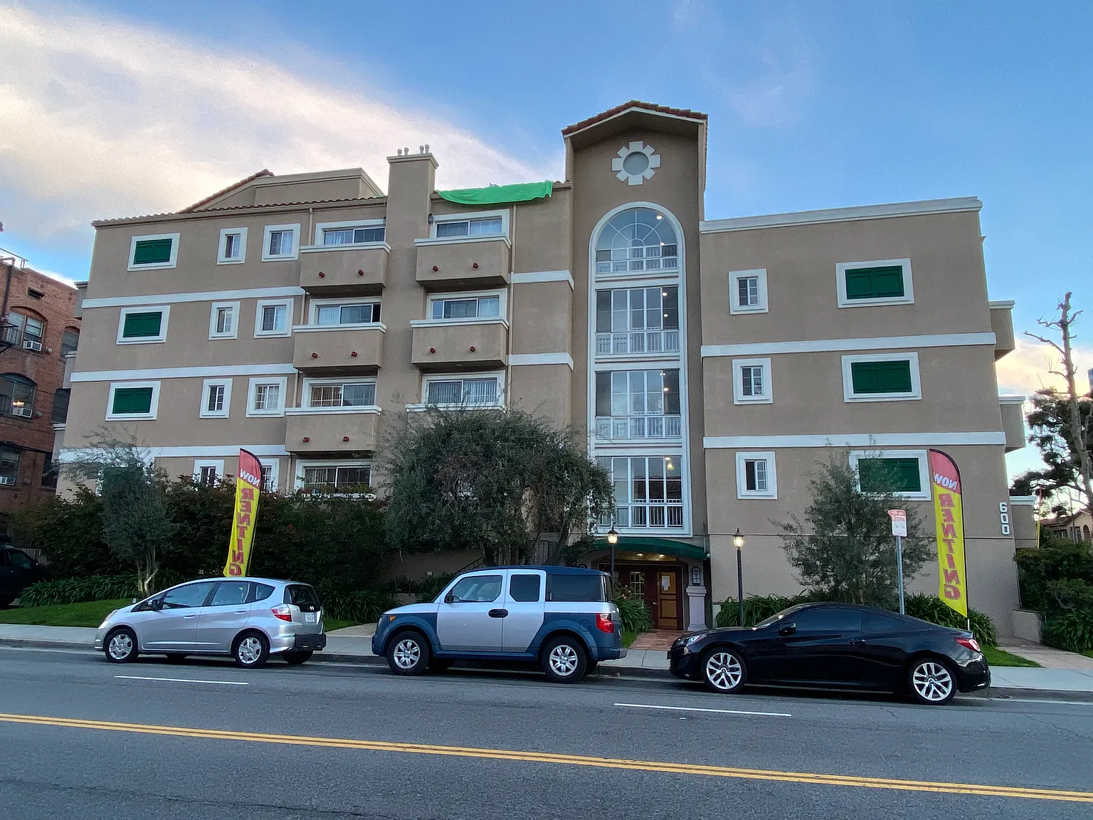 Cloverdale Luxury Apt — Photo 2