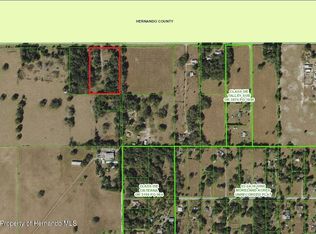 20430 County Line Rd, Spring Hill, FL 34610