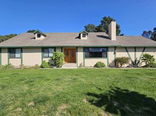 9755 Hillview Ter, Salinas, CA 93907