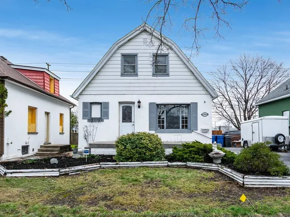 2436 Turner Rd, Windsor, ON N8W 3K8