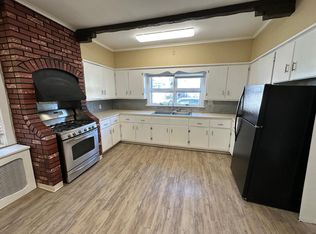 127 Powell Ave APT 1, Jessup, PA 18434